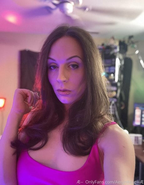 oliviawould xxx star images