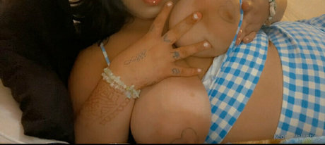 lesbian anal strapon onlyfans sexy xxx img