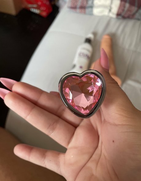 nekomiiya model pretty picture