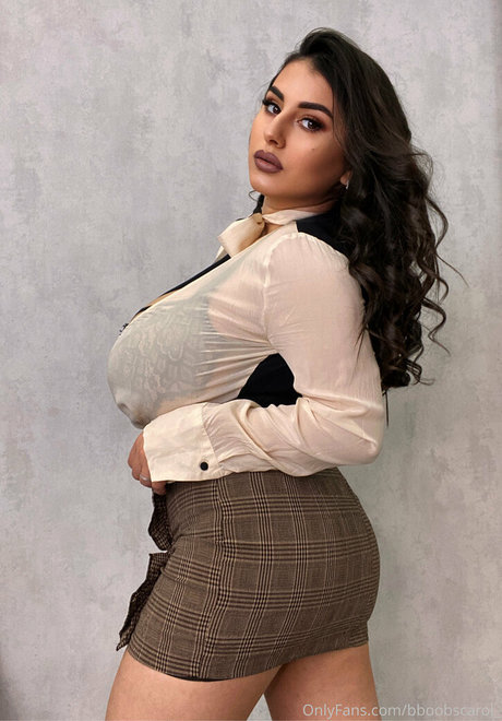 Aria Carol beautiful star gallery