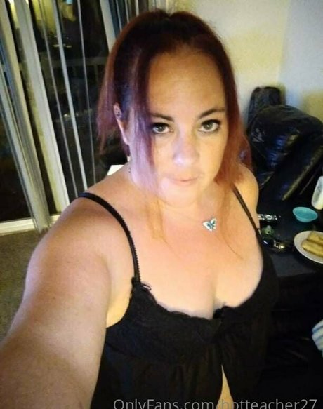 hotteacher27 erotic star photo