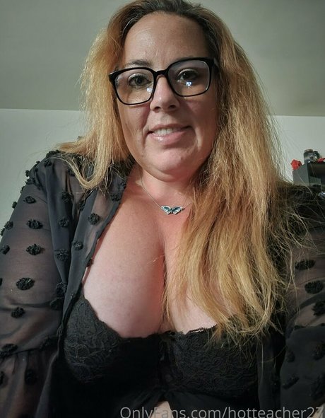 hotteacher27 nudes pornstar pictures