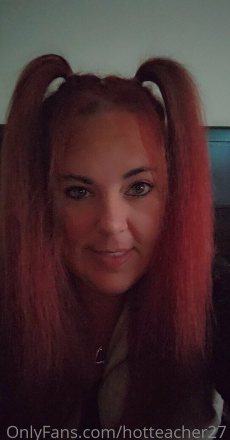 hotteacher27 art actress pics