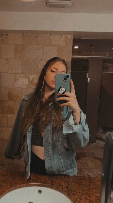 BaileyGoat adult model photo