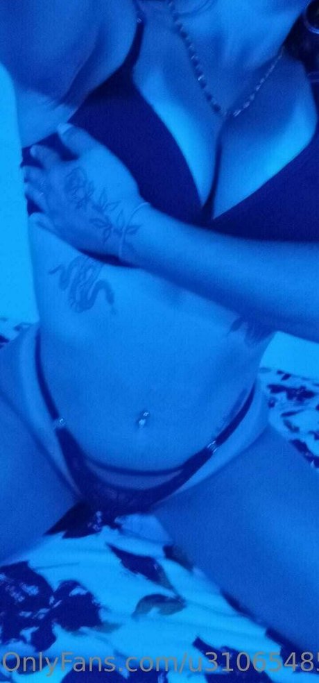 vampy alicia exclusive model gallery