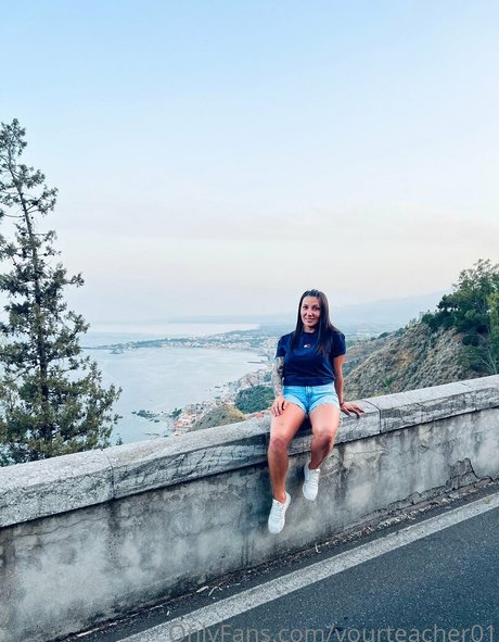 yourteacher01 pornstar naked pics