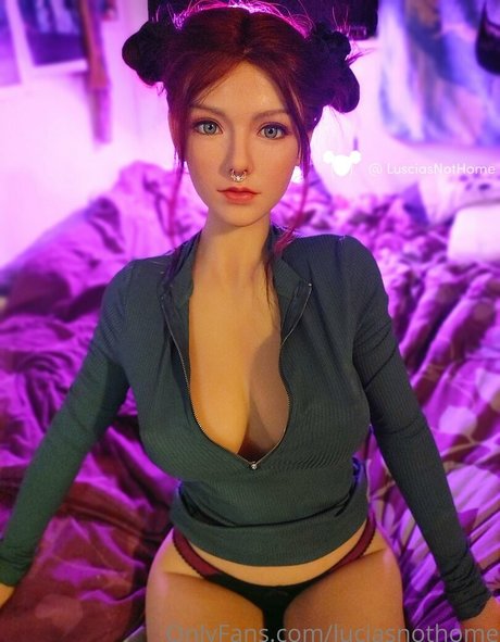 luciasnothome actress gallery