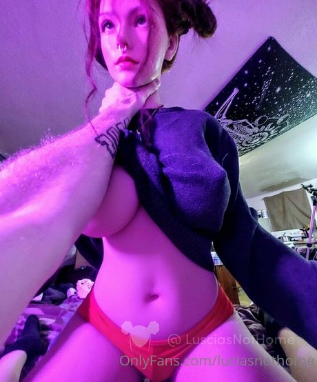 luciasnothome xxx model img