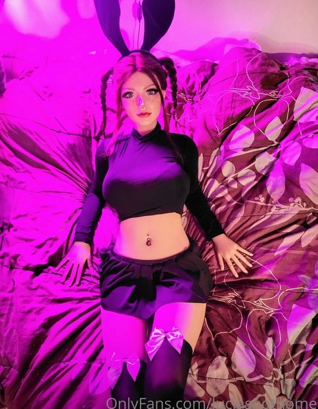 blonde babe onlyfans porno pic