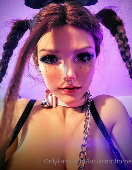 luciasnothome sexy pornstar gallery