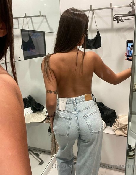 annamaartin model erotic pics