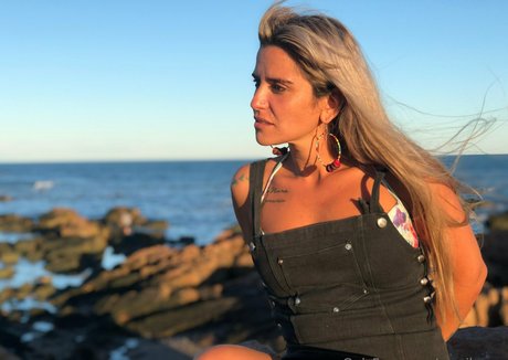 sweetarabgirl free pornstar photo