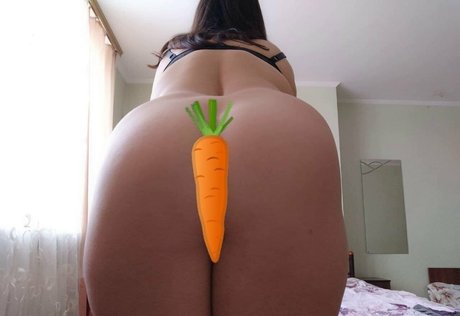 pearl black pornstar nude photos