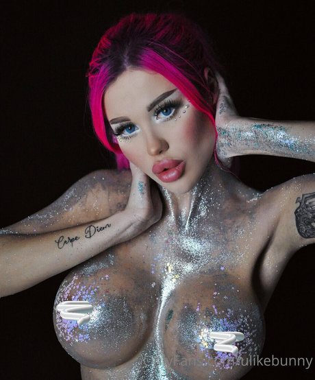 ursakura nudes star pictures