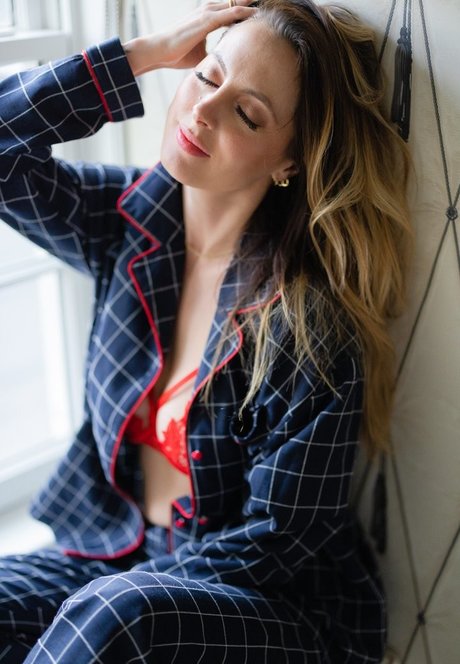 Eva Amurri Martino top pornstar photo