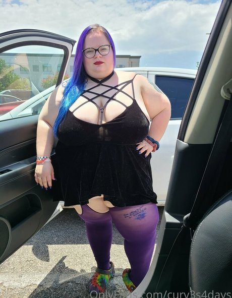 curv3s4days pornstar exclusive images