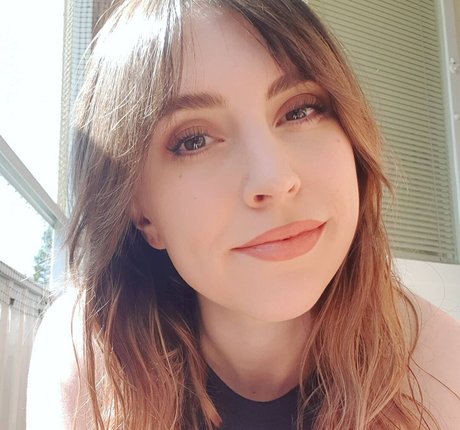 Armorra actress picture