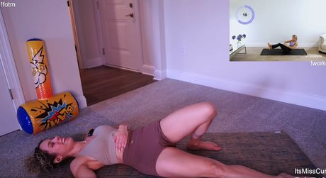 itsmisscurly best model pics