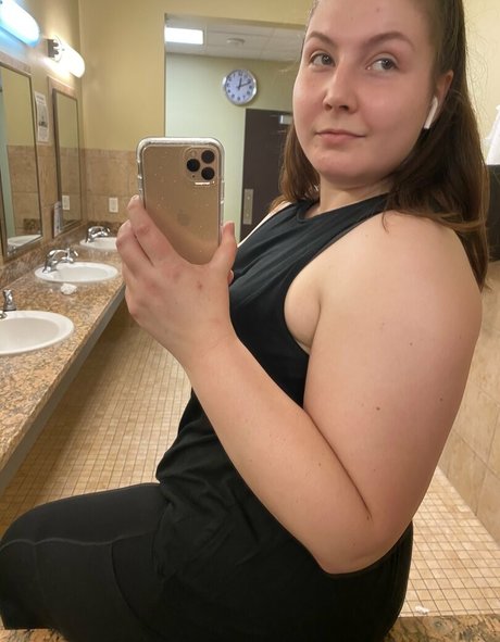 treasure films beautiful model pic