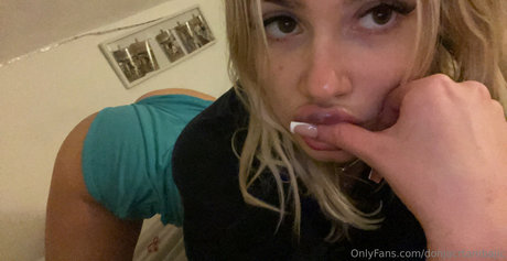 chatting onlyfans naked galleries