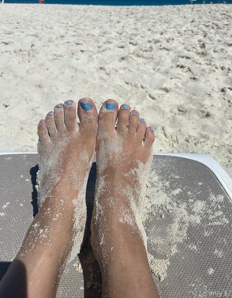 goddessvalentinaaa top actress photo