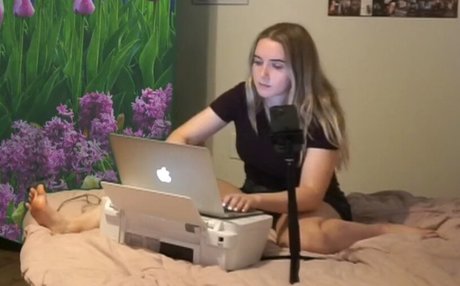 emilycc pornstar free photo