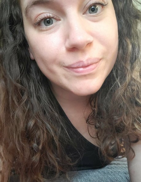 prettylittlecurls sex actress archive