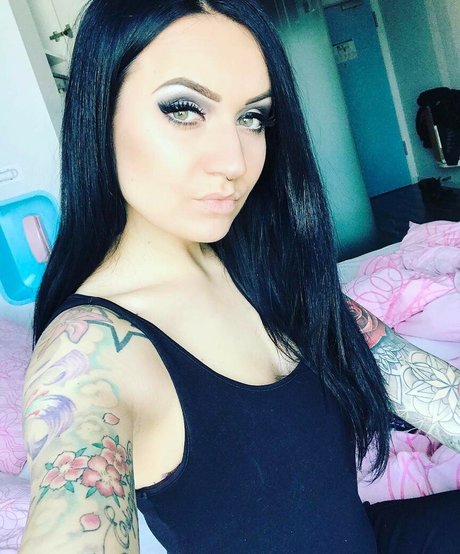 Latex Fetish sex actress archive