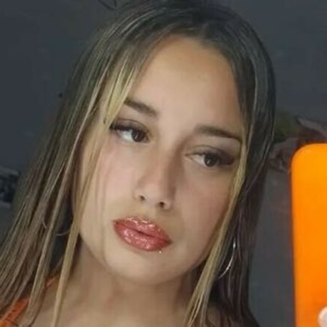 Karen Mulys pretty star photo