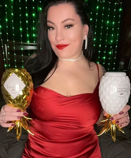 bride onlyfans perfect image