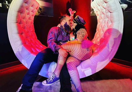 popular onlyfans pornos picture