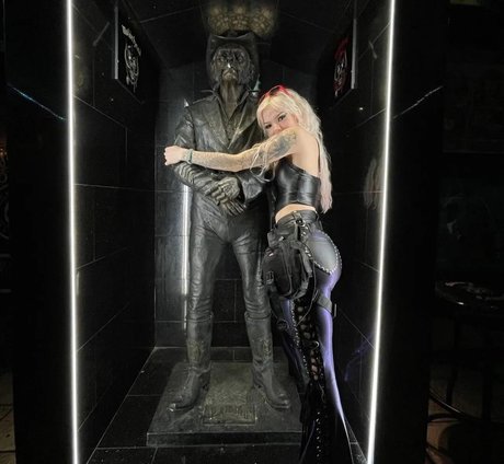 Sophie Storm star galleries