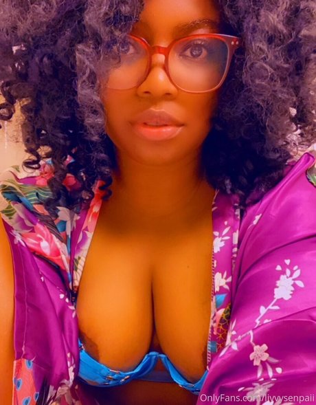 ohlivvynoir free star image