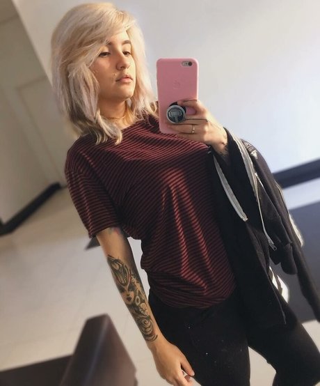 Riyuuka star free pictures