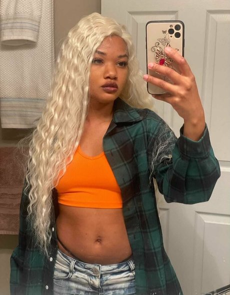 junebug3333 high quality pornstar images