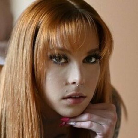 e firecracker sexy model pics