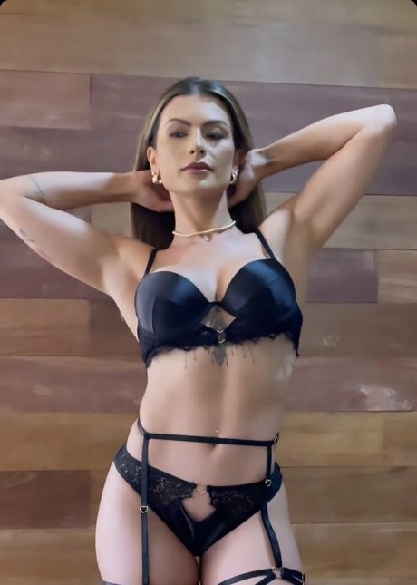 Babi Rossi hot pornstar pic