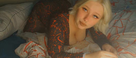 mysticaldesire s model hot pics