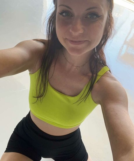 MudslinginTrainwreckVIP star nudes archive