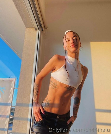 shemale handjob onlyfans sexy naked image