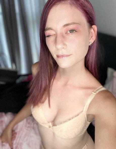 Keeley Hadley pornstar art img