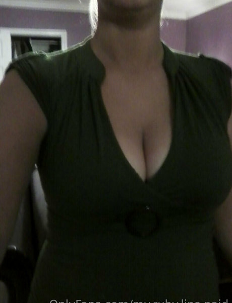 my ruby lips paid porn star img