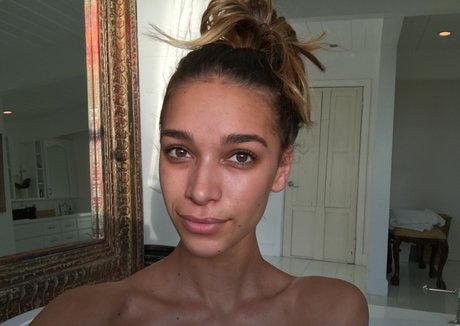 lesbians onlyfans nudes photo