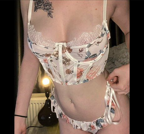 moremikimark pornstar erotic photos