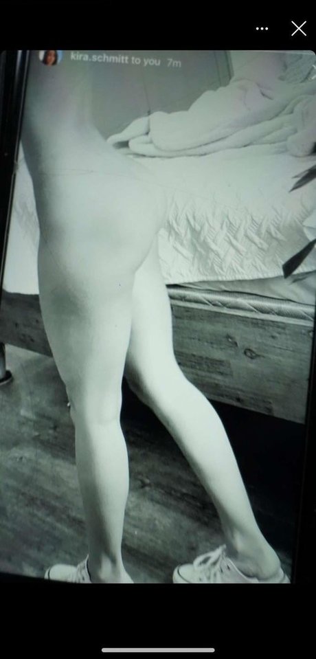 Kira Schmitt model high quality photos