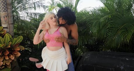 giaohmy adult model photos