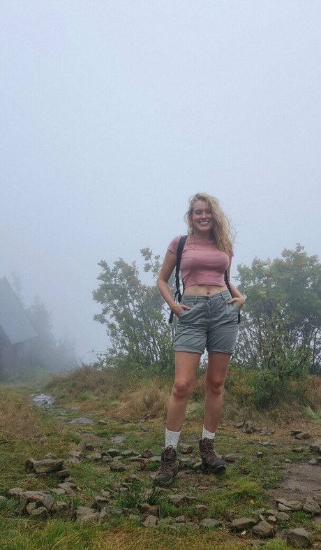 evasindlerova model adult galleries