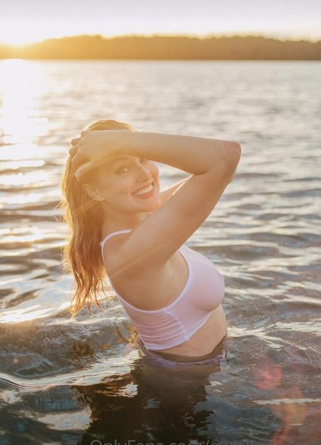 evasindlerova star porn pictures