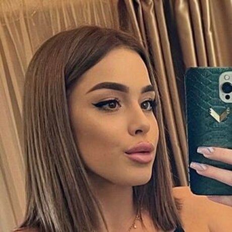 ava foxx naked actress gallery