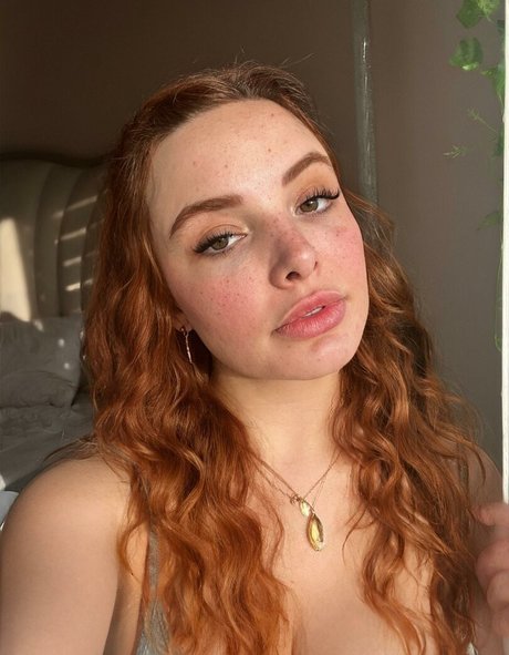 Kencake hot pornstar image